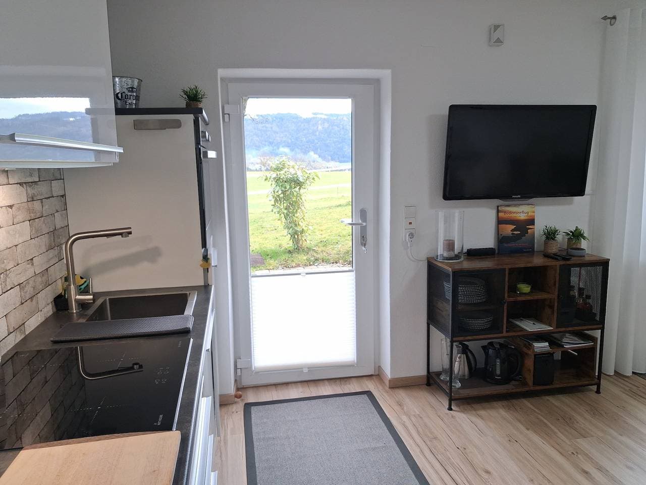 Foto 11 von 23: Ferienwohnung 'Lounge' mit Bergblick, privater Terrasse und Wi-Fi