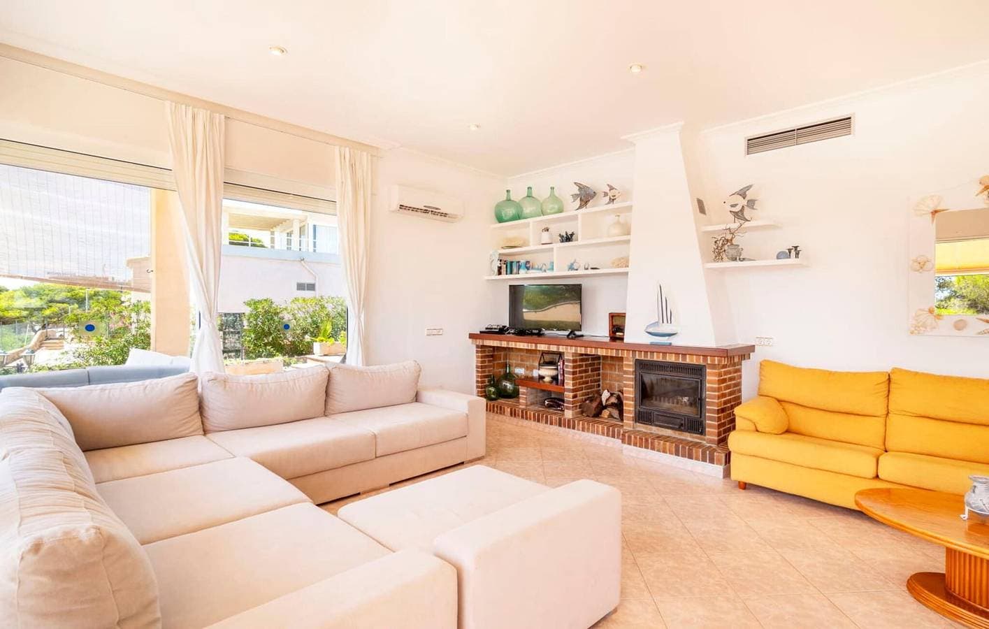 Foto 9 von 36: Apartment mit Meerblick, Terrasse, AC, Küche und Grill