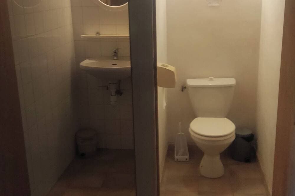 Foto 9 von 30: Villa Plan Aups Ste Baume Var, 7 Personen, ruhig, Raum