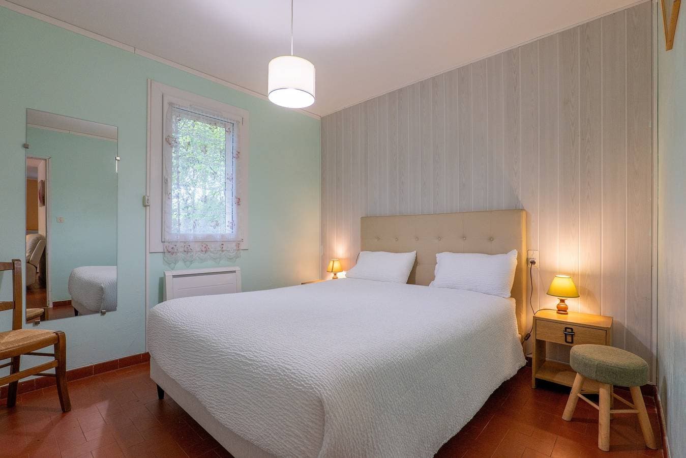 Foto 8 von 20: Gîte Le Mazet Des Campanes: Gemeinschaftspool, WLAN und Klimaanlage