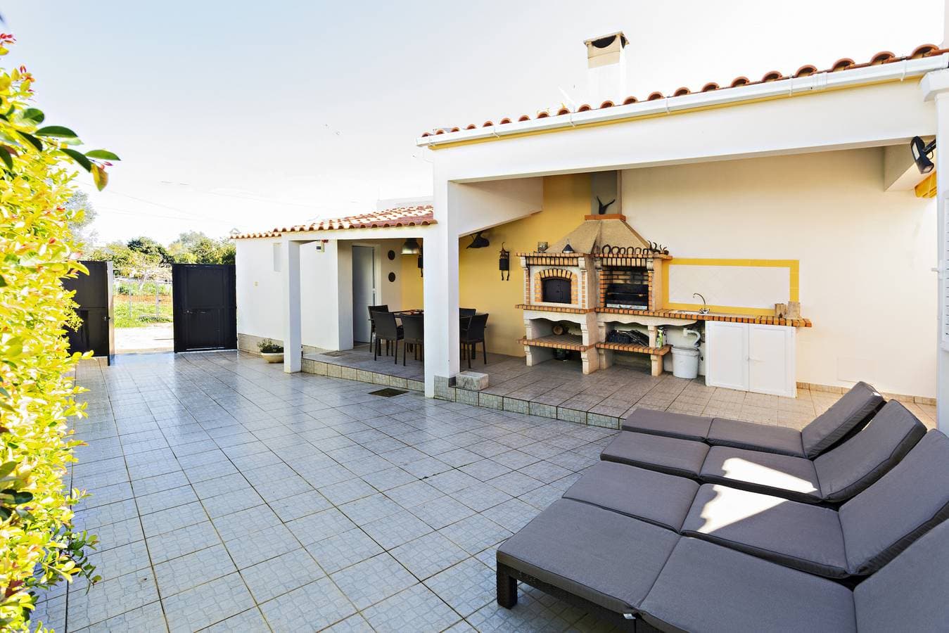 Casa Correia 1
