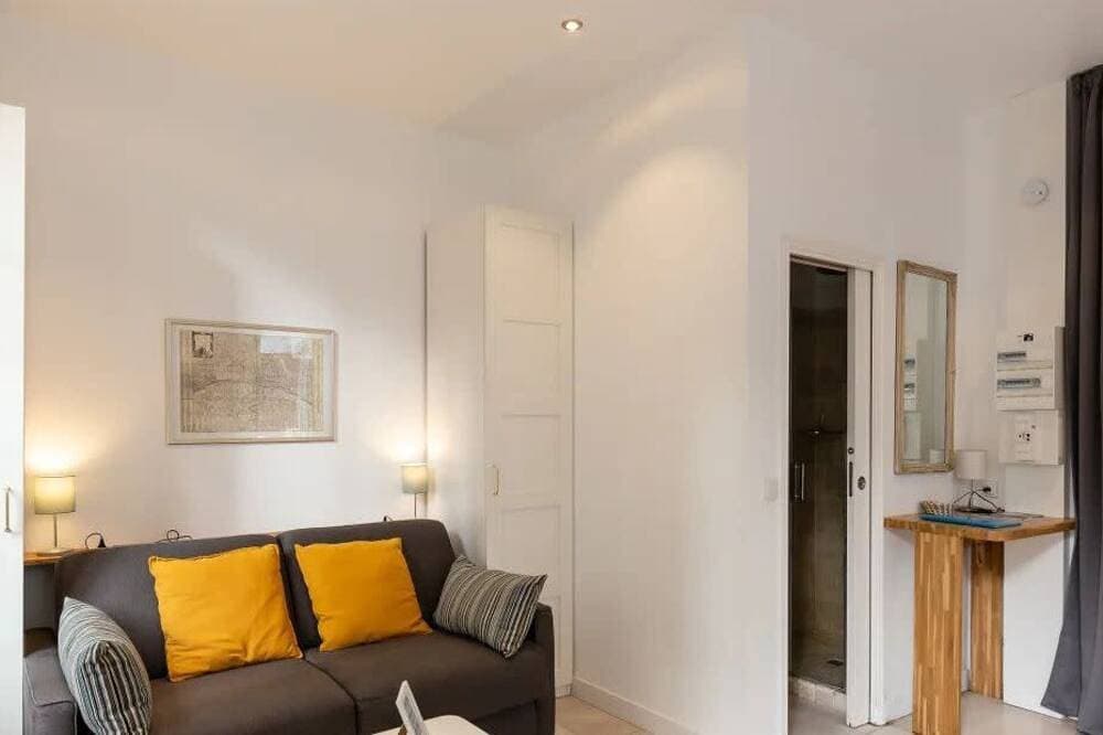 Foto 5 von 16: Studio Quélin 1 | Privater Garten & Terrasse | Stadtzentrum | 2 Personen