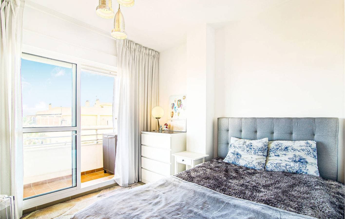 Foto 8 von 24: Meerblick Apt: 100 qm, Terrasse & WiFi