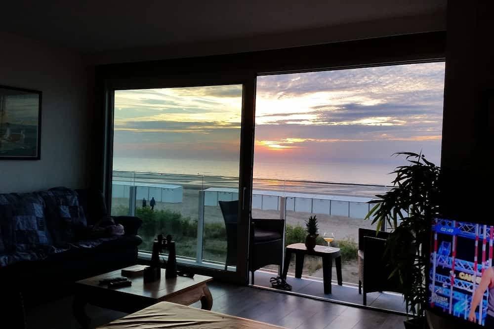 Foto 8 von 30: Wohnung direkt am Meer mit Balkon, sehr hell mit Garage