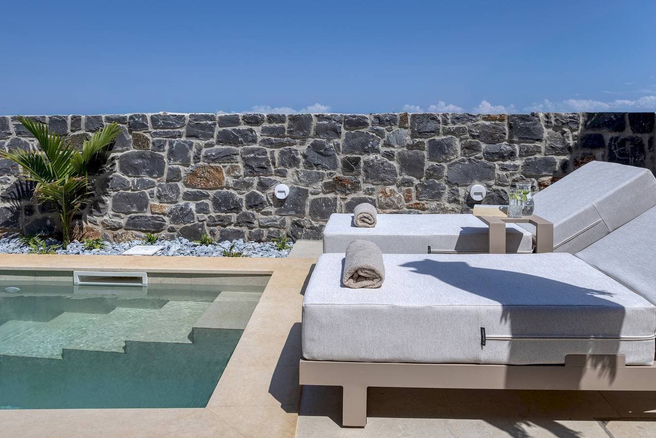 Foto 5 von 30: Villa für 4 Personen mit Terrasse
