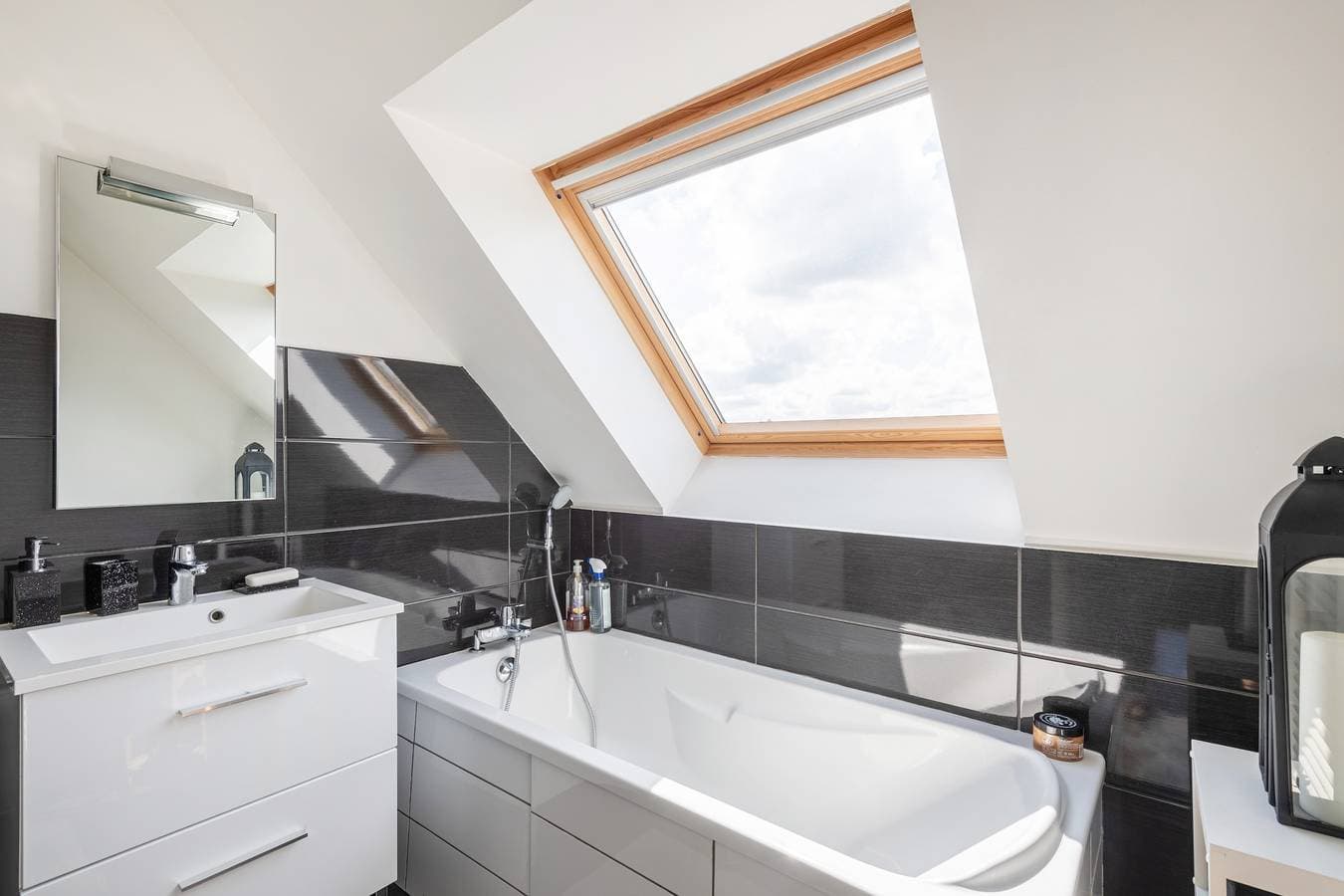 Foto 4 von 13: Ferienhaus für 6 Personen mit Terrasse