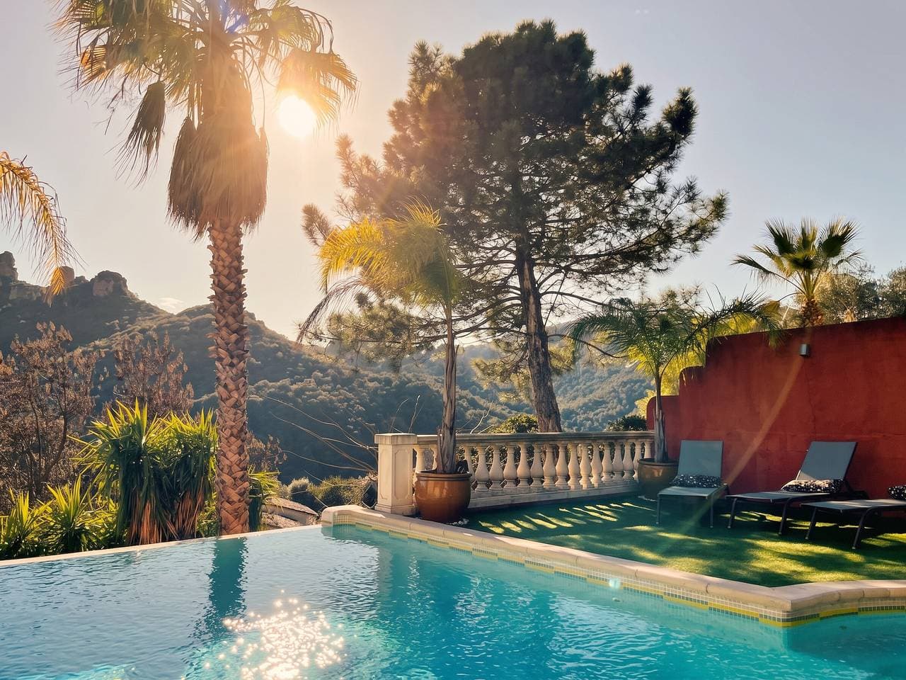 Foto 1 von 47: Freundliches Haus in Fréjus mit Infinity-Pool