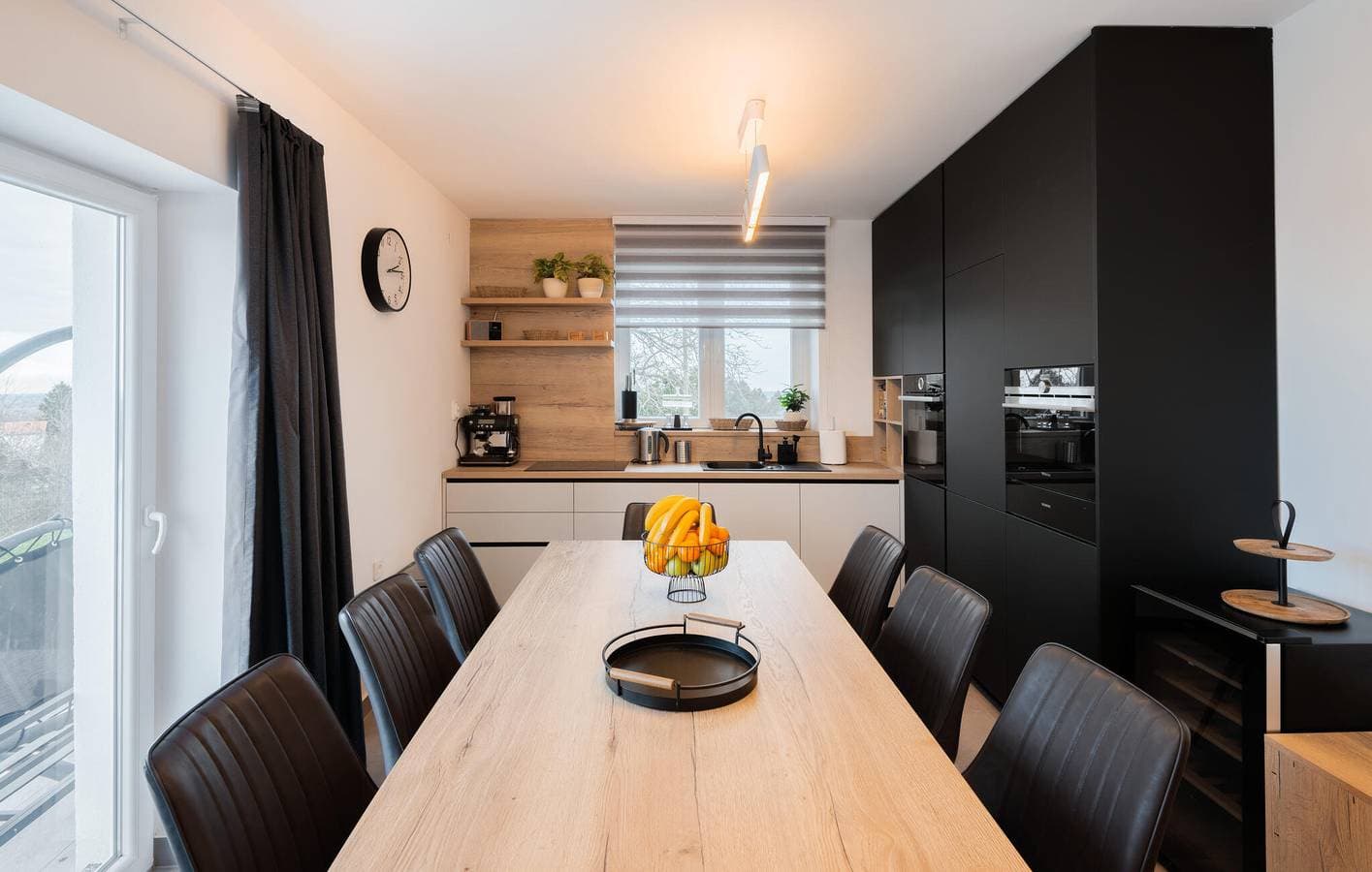 Foto 11 von 17: Gemütliche 200 m² große Wohnung mit Pool und Terrasse in der Nähe des Flusses Dunavac
