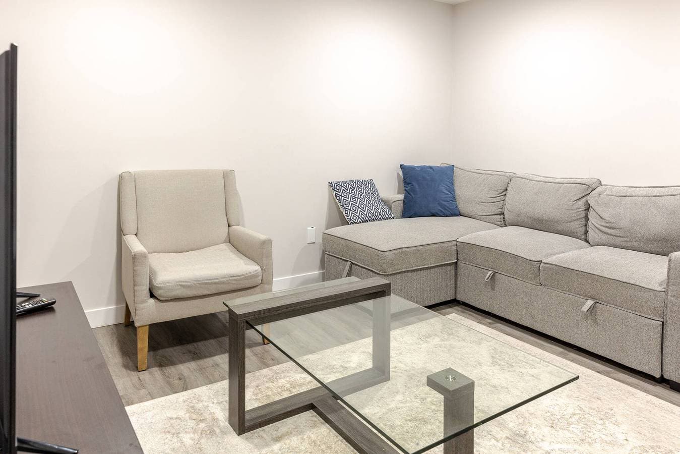 Foto 13 von 51: Ein gemütliches Zuhause mit 2 Schlafzimmern in South East Calgary