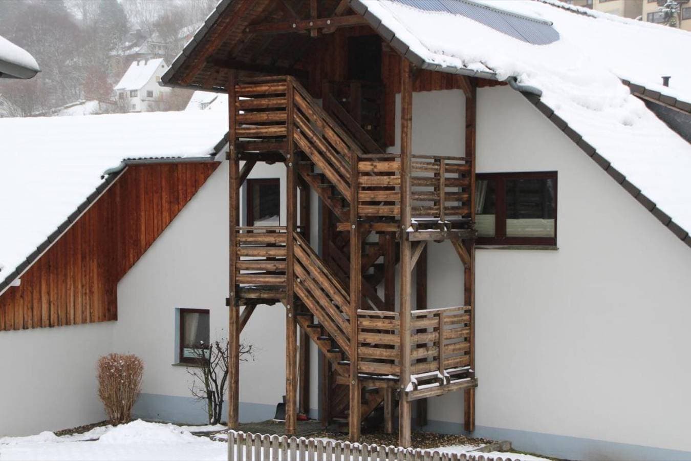 Foto 10 von 26: Ferienwohnung 'Fewo Rotwand' mit Gemeinschaftsterrasse, Gemeinschaftsgarten und WLAN