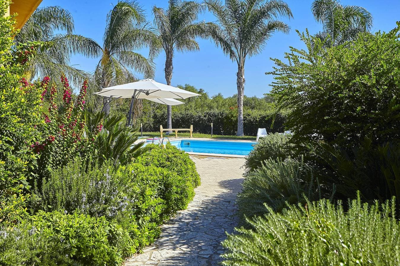 Foto 3 von 26: Villa Claudia - Marinella Di Sel...