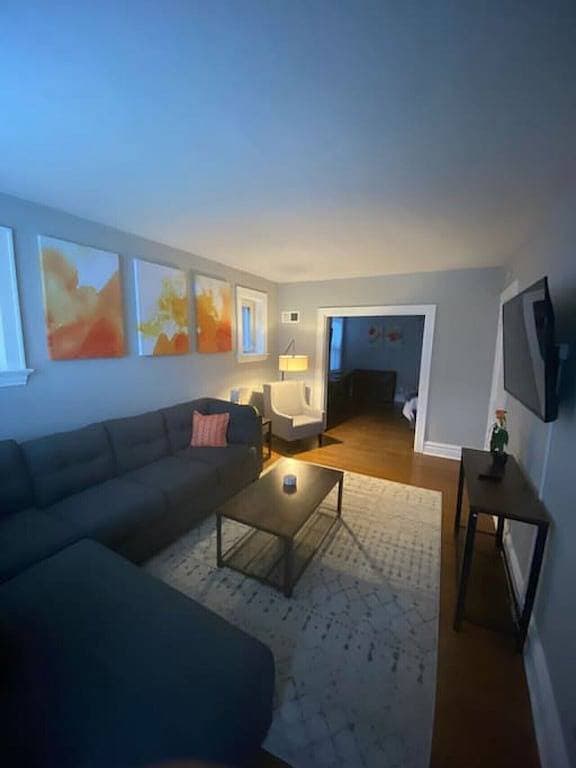 Foto 7 von 7: Dog-Friendly 1Br | Fenced Yard + Parking