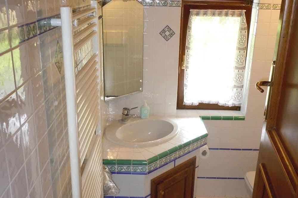 Foto 5 von 30: Ferienwohnung Anna, ein Paradies für Kinder, großer Garten, privater Parkplatz