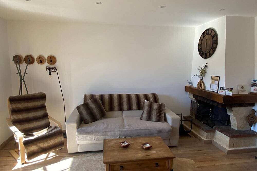 Foto 10 von 25: T2 cosy avec cheminée et terrasse - 5 min Valberg