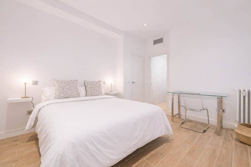 Foto 2 von 18: Republica | 2Br apt near Madrid's financial center