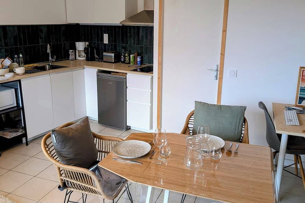 Foto 10 von 12: L'Embrun du Lac - Mountain & Lake views - Water feature - Ideal location.