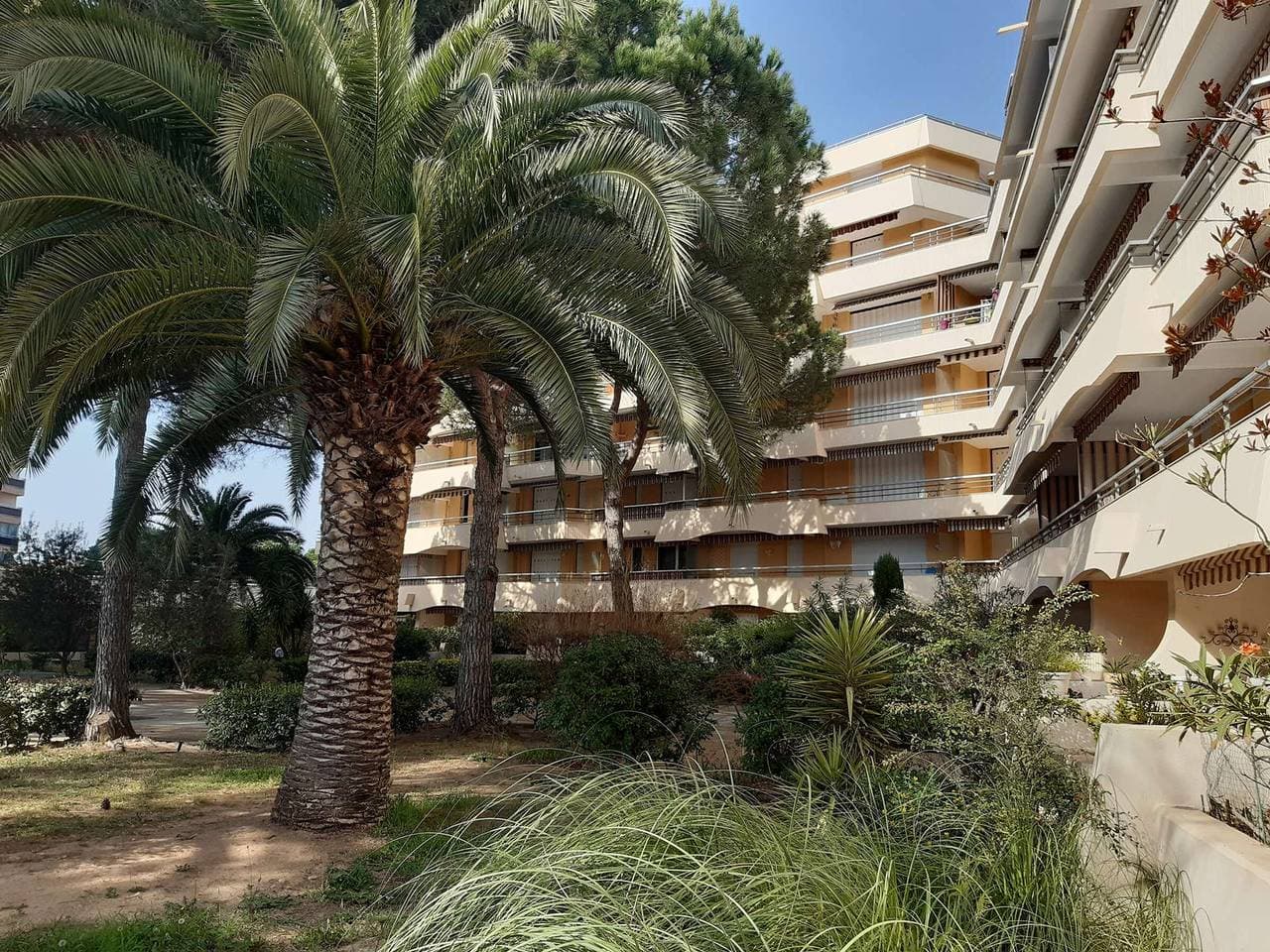 Foto 2 von 20: Studio für 2 Personen mit Pool in Fréjus