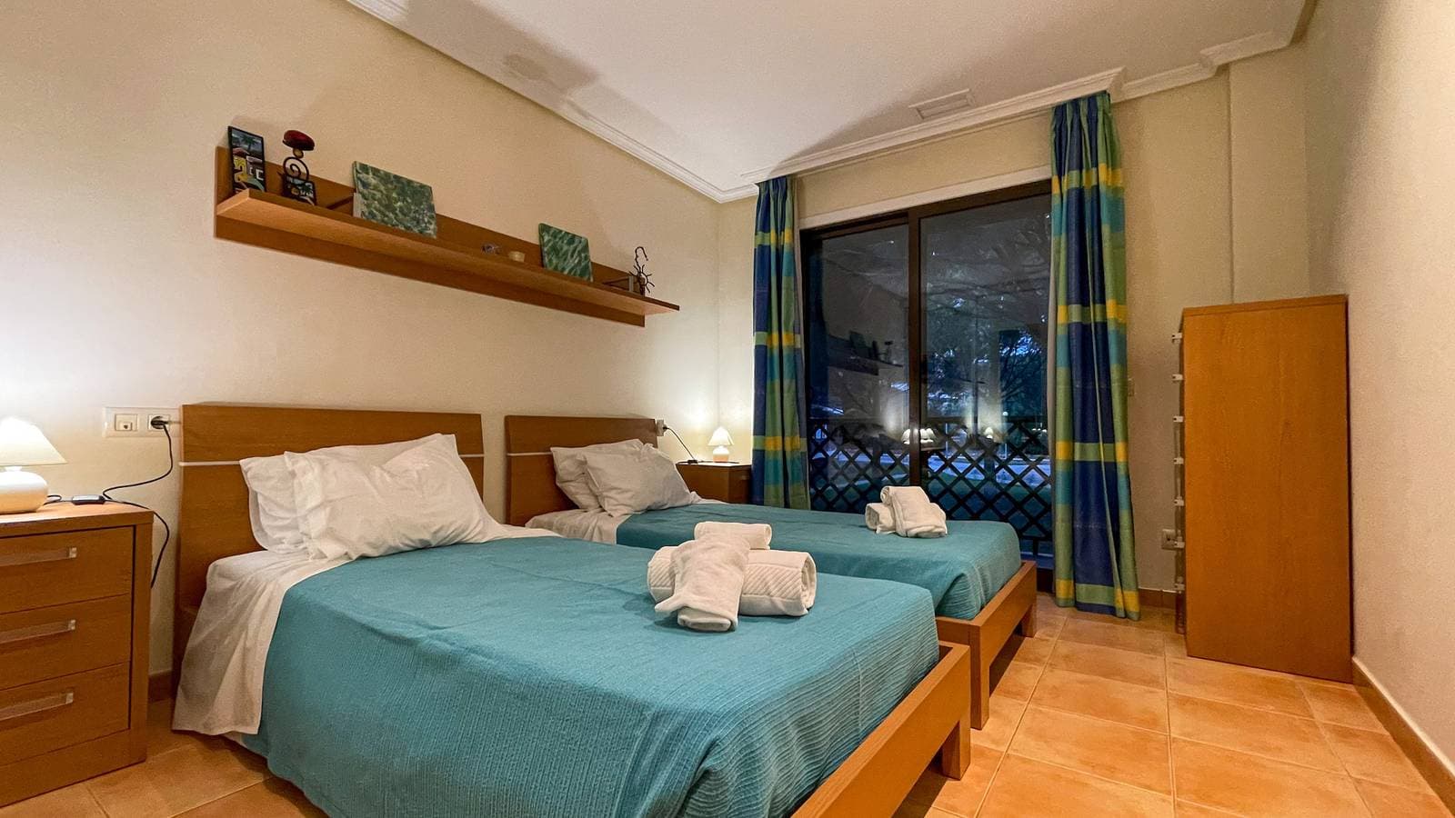 Foto 4 von 28: Apartamento T2, Praia da Falésia, Albufeira