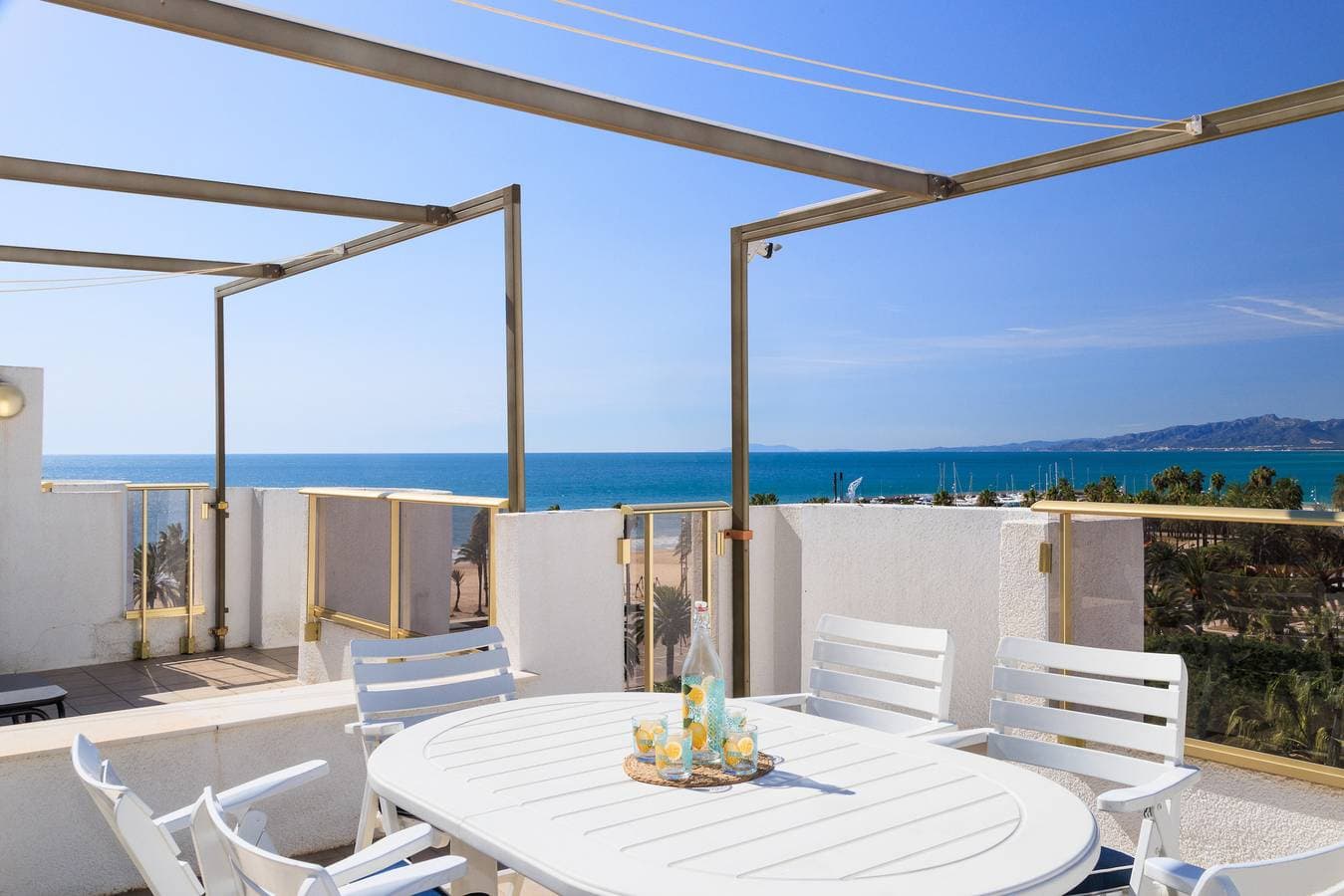 Foto 12 von 43: Uhc Acacias Apartments Salou