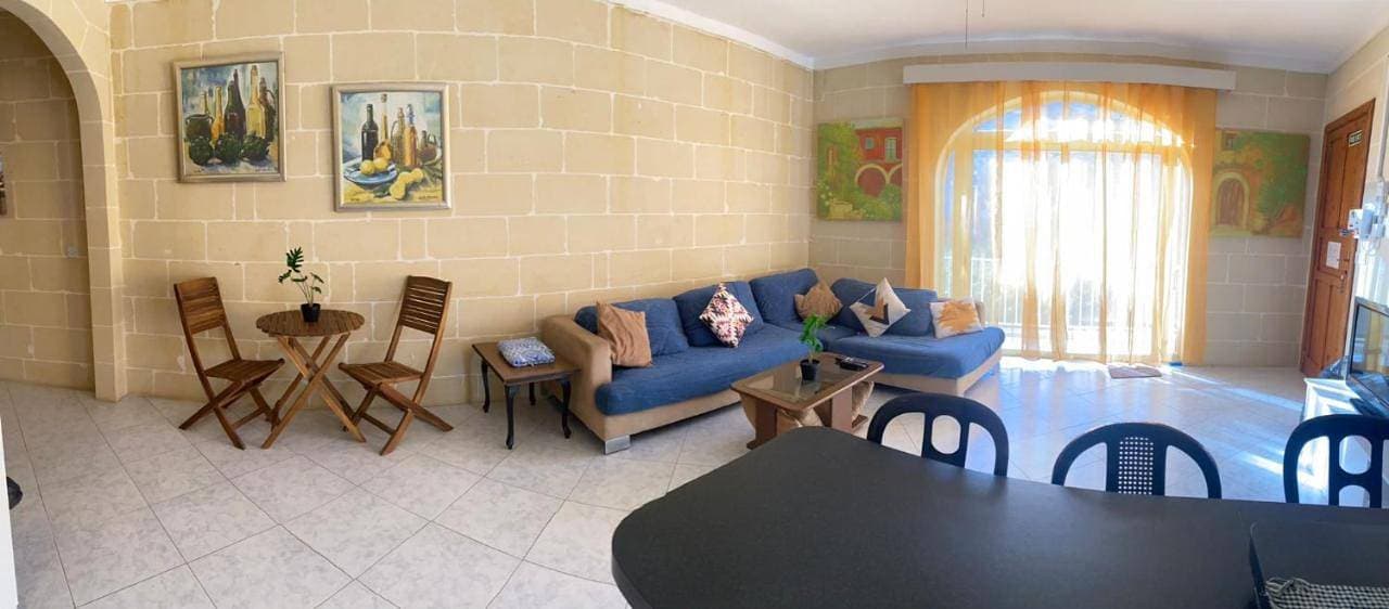 Foto 4 von 13: Three-Bedroom Apartment