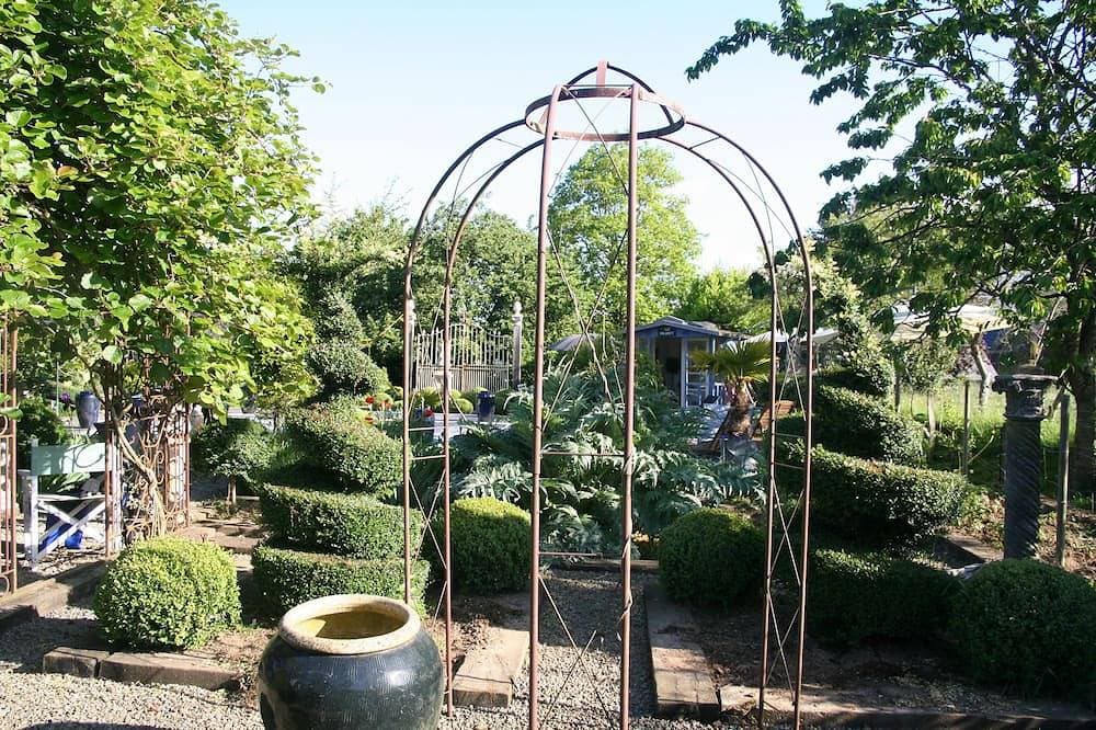 Foto 11 von 28: Luxuriöse Gite in ruhiger Umgebung mit eigenem beheizten Salzwasserpool