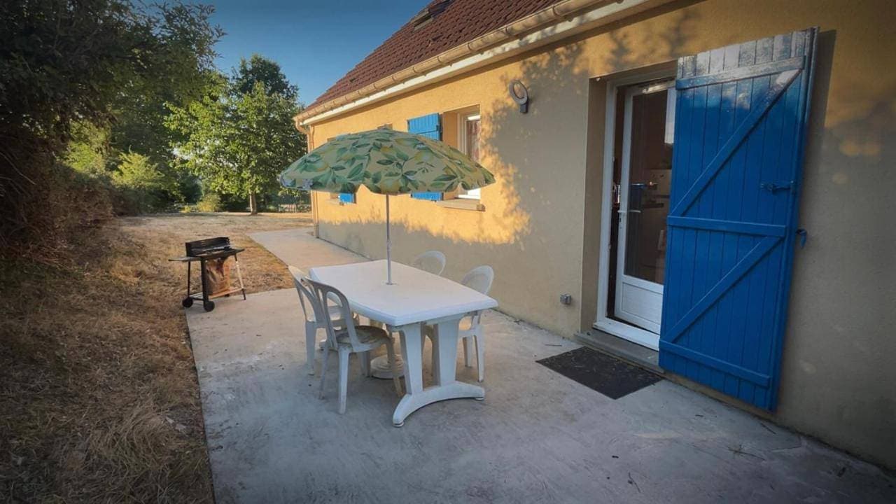 Foto 4 von 12: Three-Bedroom House