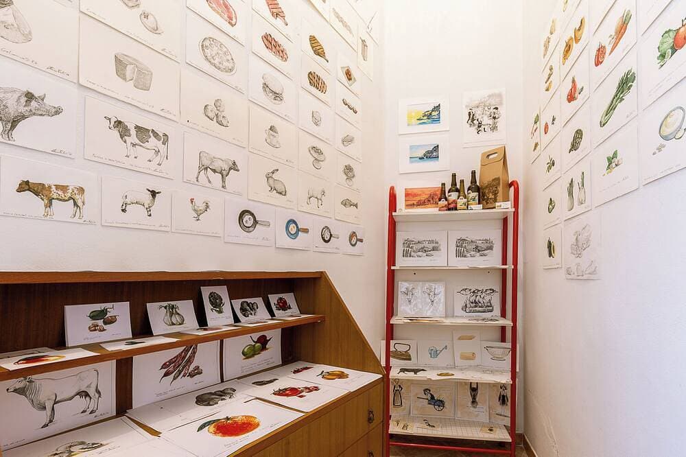 Foto 4 von 30: Cozy vintage B&B & Art Studio, with watercolor courses available!