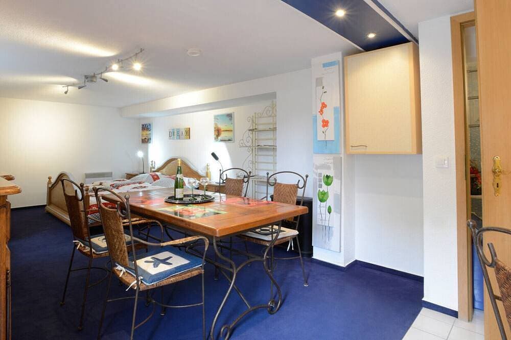 Foto 9 von 14: Algolsheim, closer Neuf Brisach - studio \"Chez Claude\" - TripAlsace