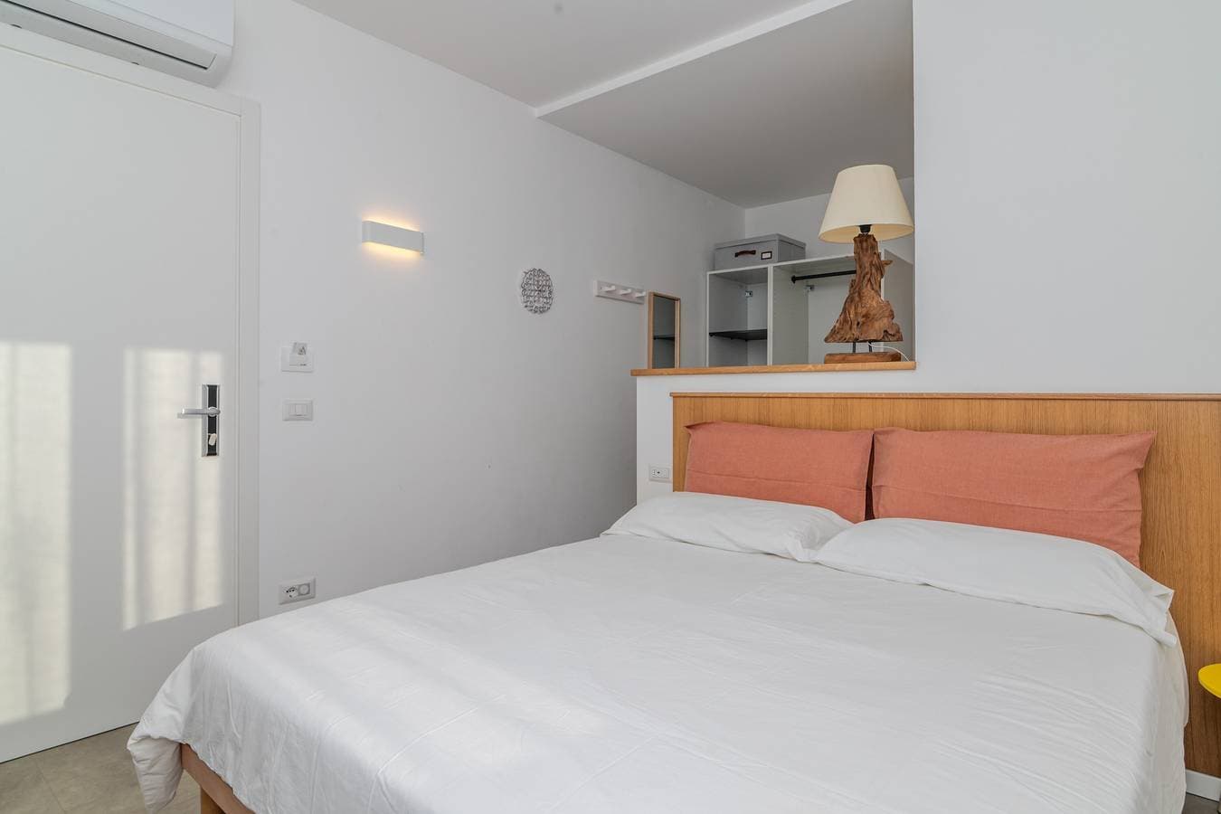 Foto 12 von 20: Zimmer „Stanza 1 – mit privater Terrasse, WLAN und Klimaanlage“