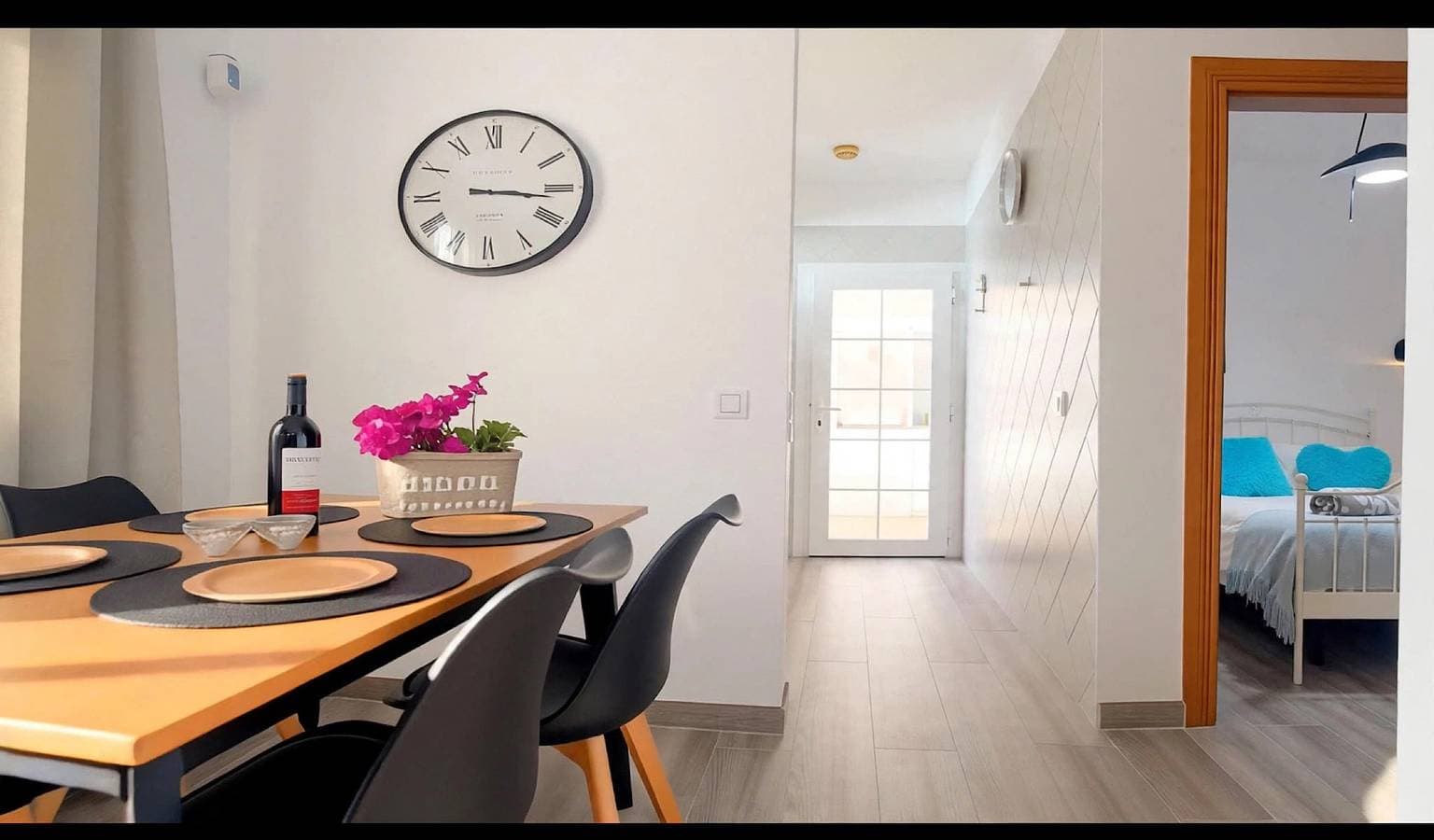 Foto 5 von 23: Villa Descansa mit Privatpool, Klimaanlage, Meerblick, Smart-TV & Wifi