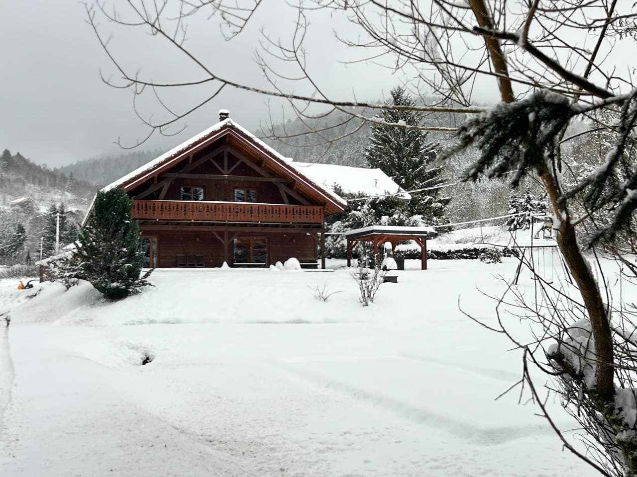 Foto 2 von 24: Chalet für 13 Personen mit Balkon