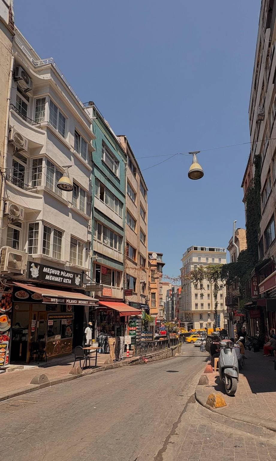 Foto 10 von 12: Taksim-Platz - Deluxe Studio 301