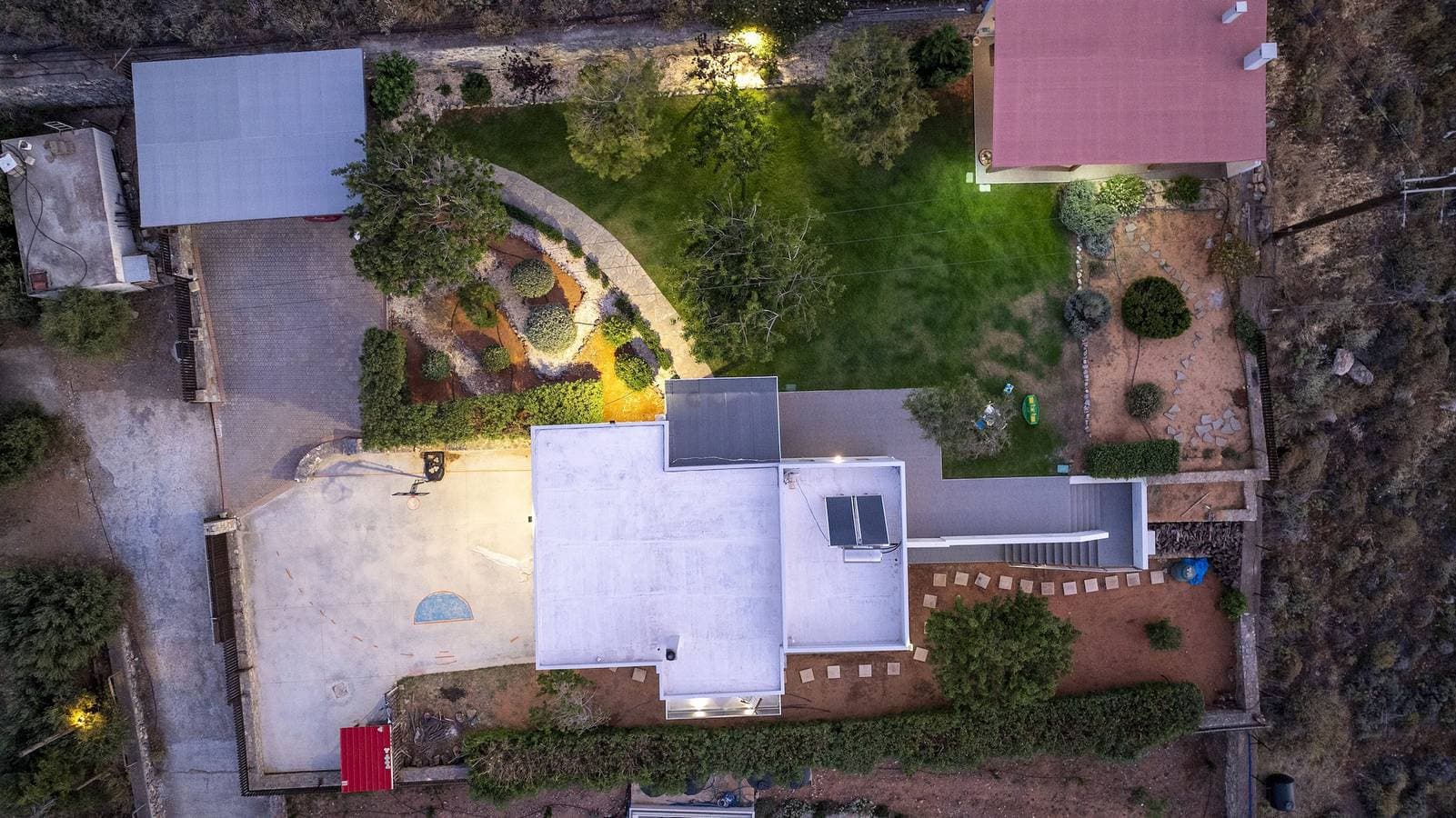 Foto 7 von 51: Villa für 8 Personen mit Balkon