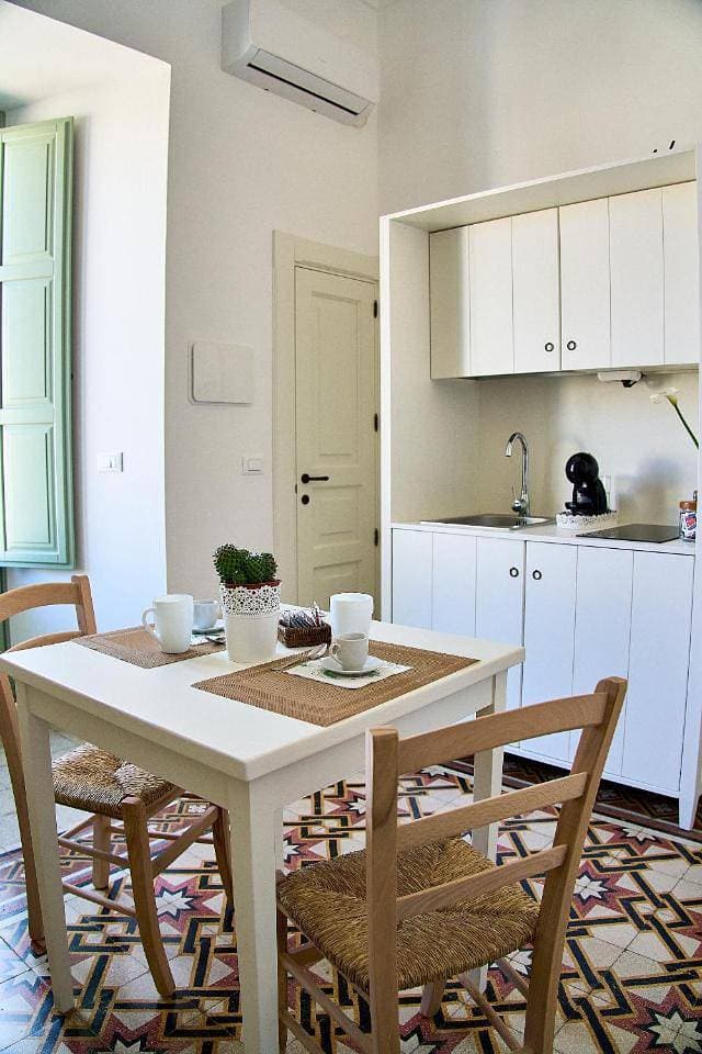 Foto 10 von 19: One-Bedroom Apartment