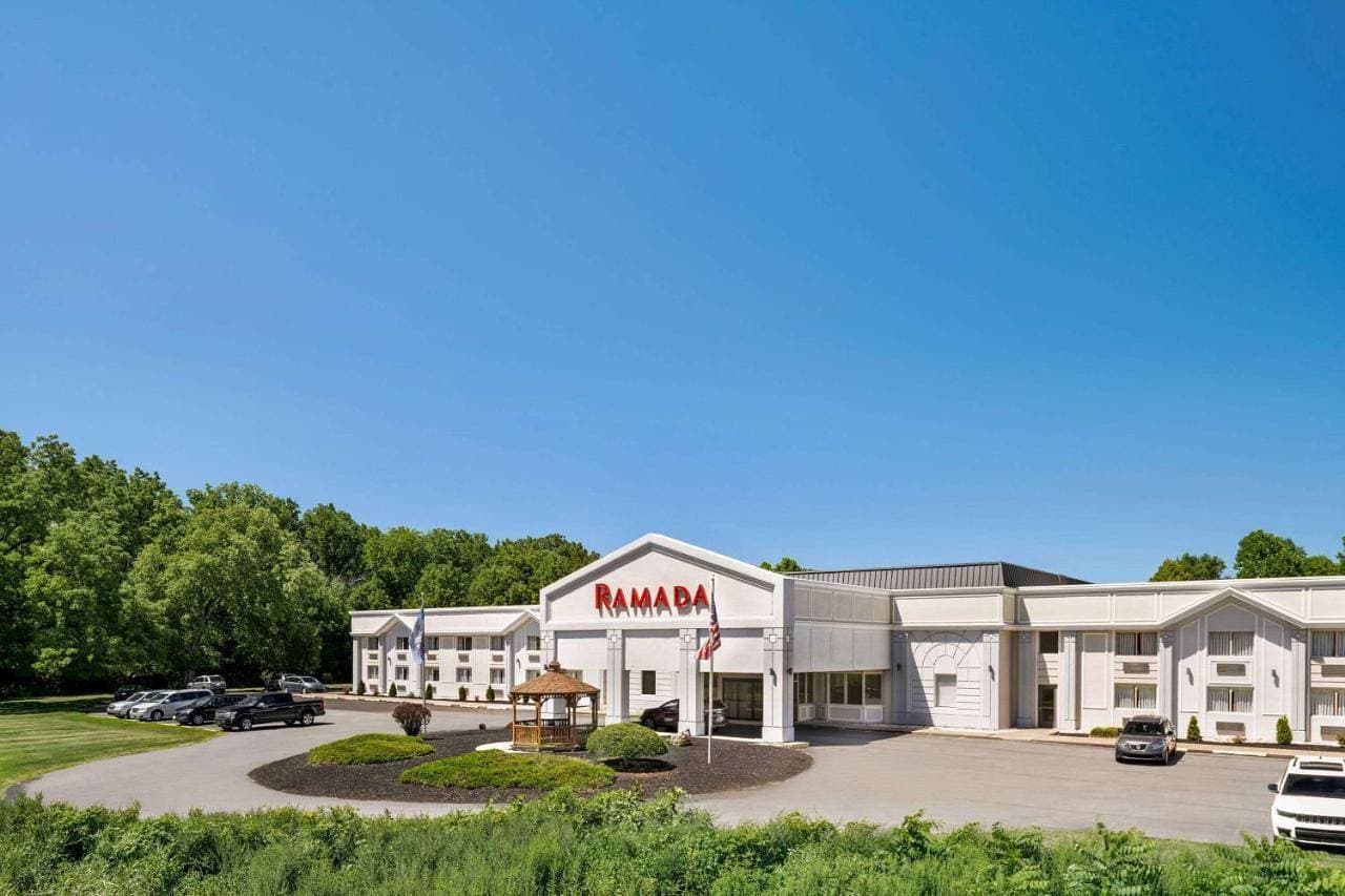 Ramada by Wyndham Allentown Bethlehem 1