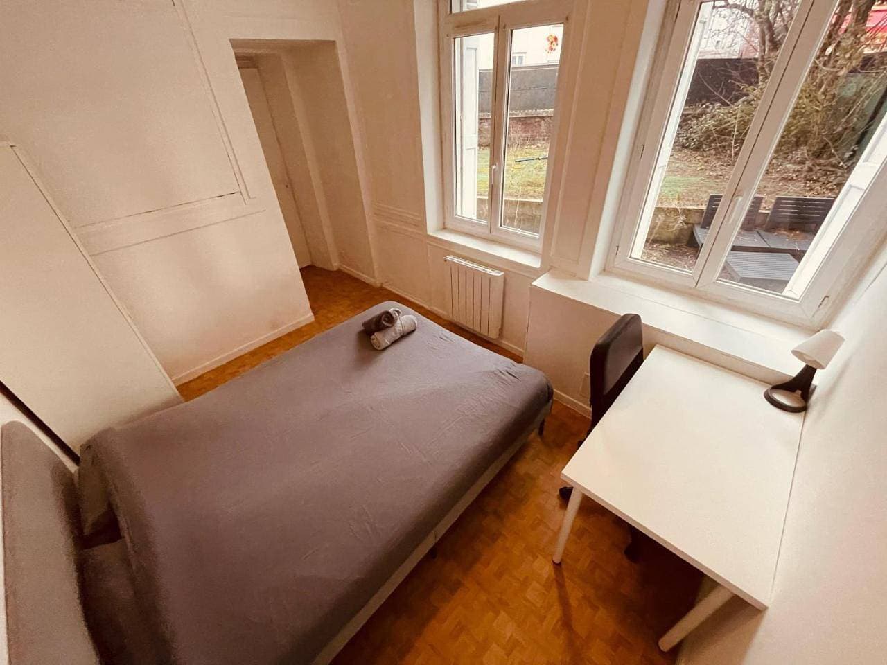 Foto 11 von 16: Two-Bedroom Apartment