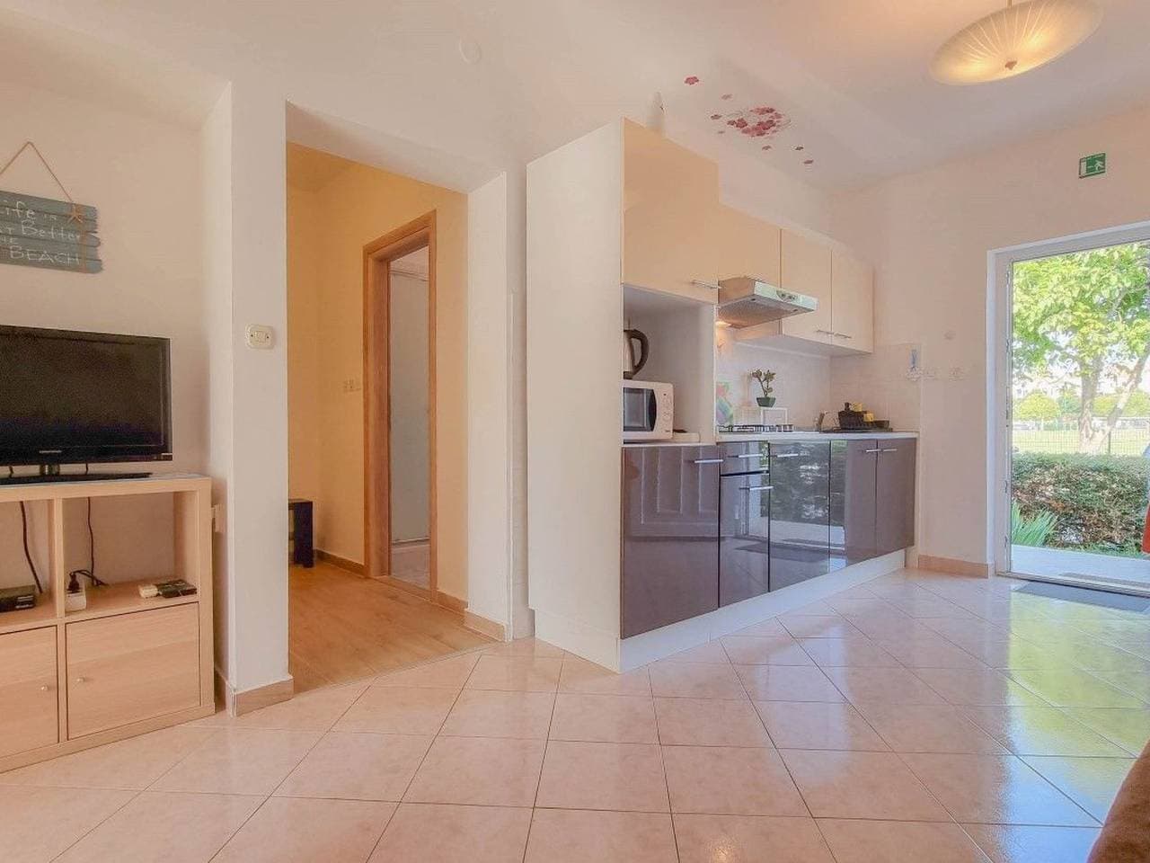 Foto 5 von 36: Bosko - Wohnung 250m vom Meer entfernt für 4 Personen