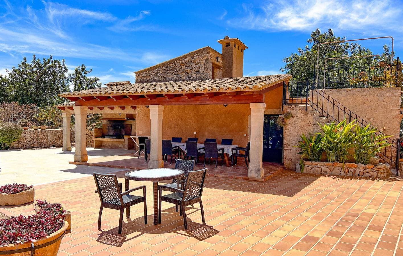 Foto 9 von 43: Sonniger Rückzugsort mit Pool und Terrasse in s'Horta