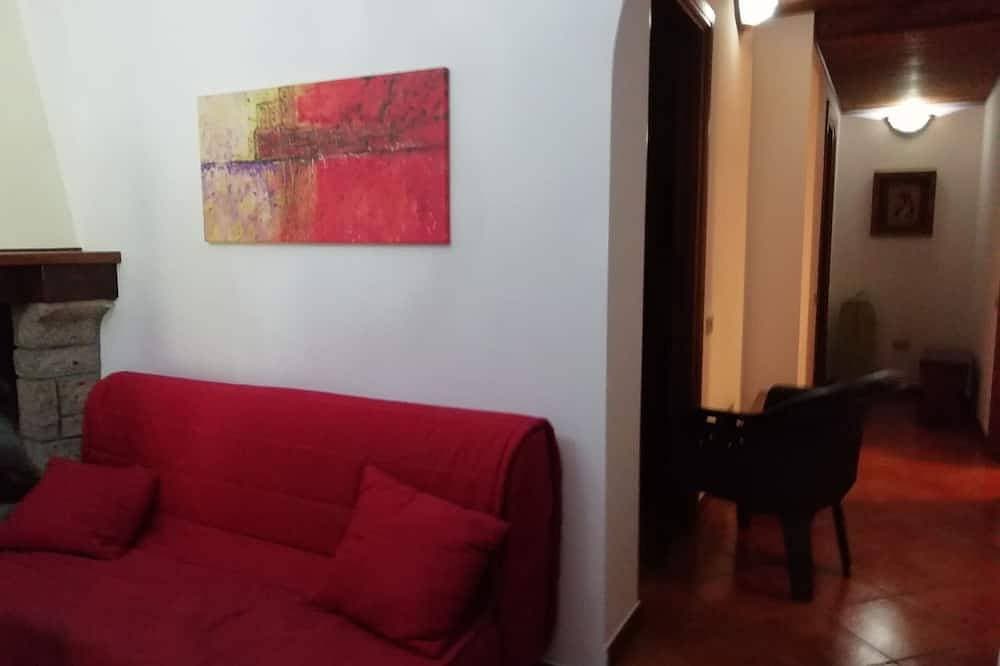 Foto 4 von 30: Unabhängige Villa mit exklusivem Grundstück Garten
