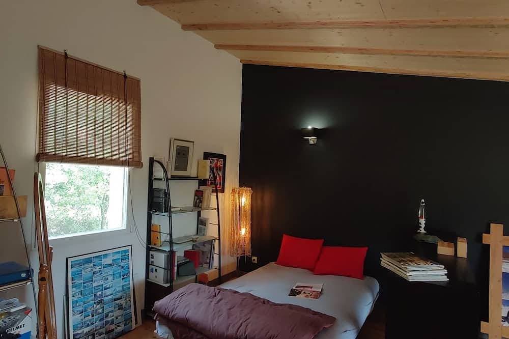 Foto 6 von 30: A spacious house with an unobstructed view, at the trailhead