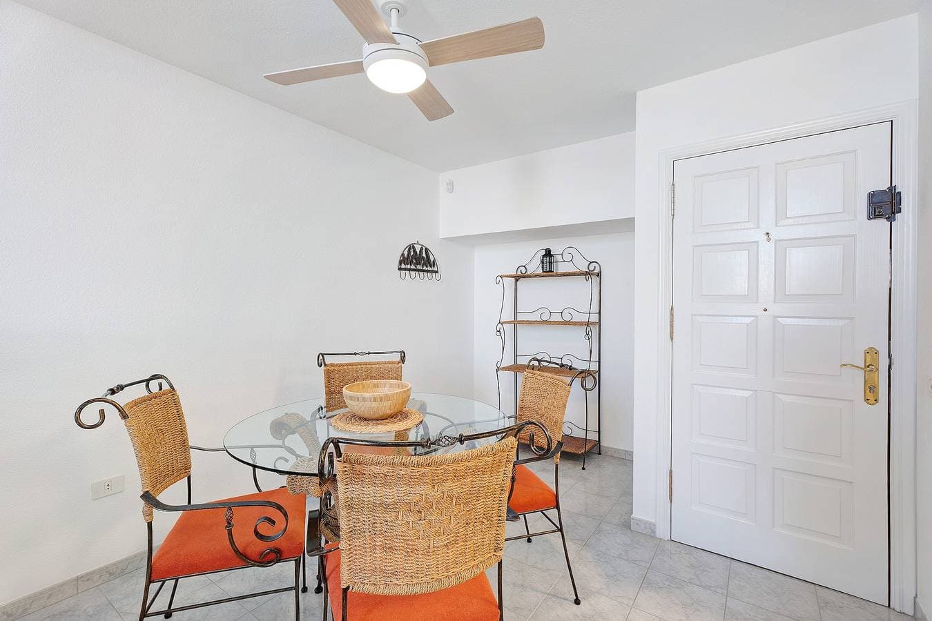 Foto 10 von 25: Ferienwohnung "Bella Vista" mit Meerblick, privater Terrasse und WLAN
