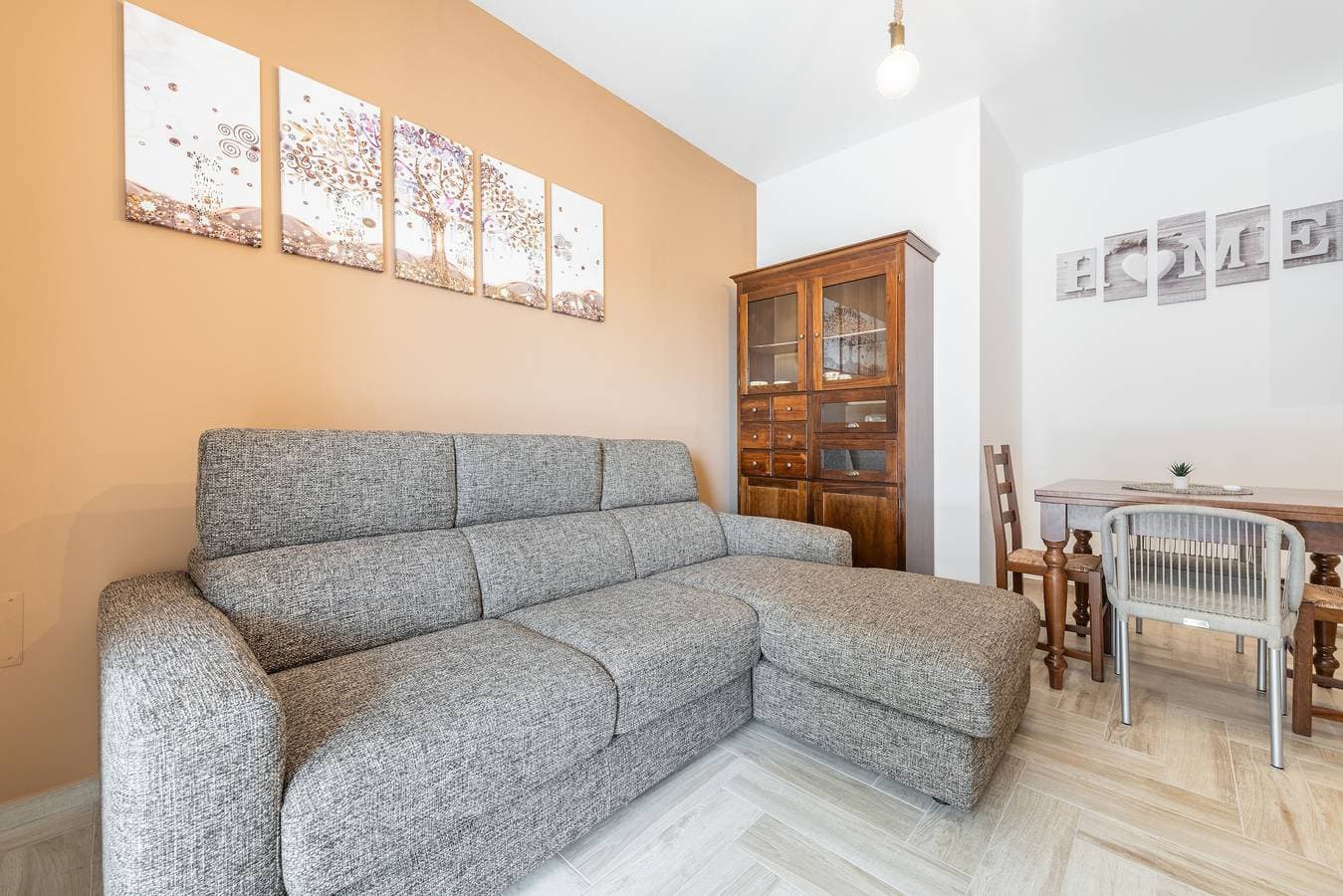 Foto 4 von 24: Ferienhaus Casa Mattia mit Terrassen, Garten und WLAN