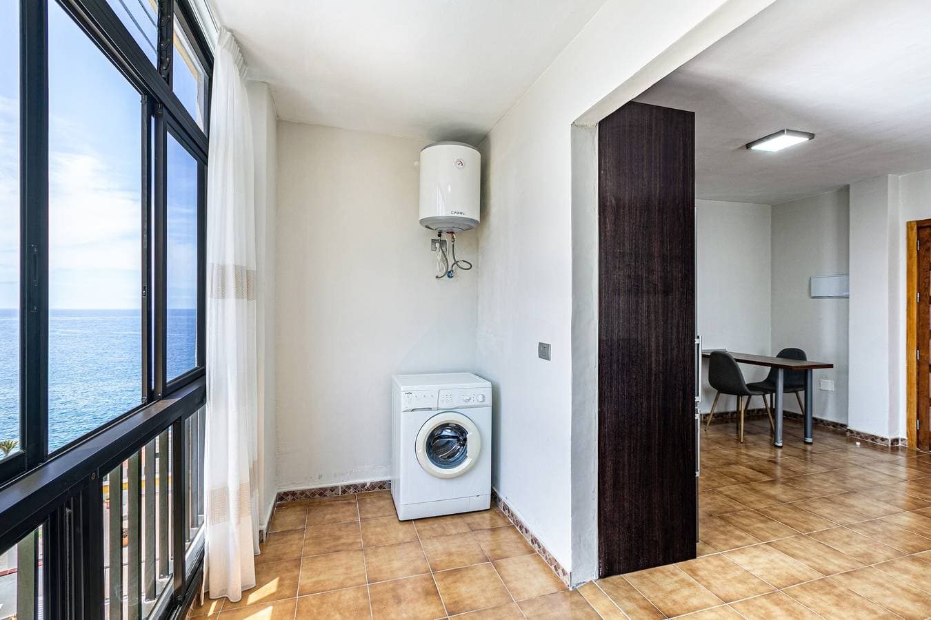 Foto 5 von 26: Ferienhaus 'Vivienda Vacacional Playa La Arena' mit Meerblick, Gemeinschaftspool & WLAN
