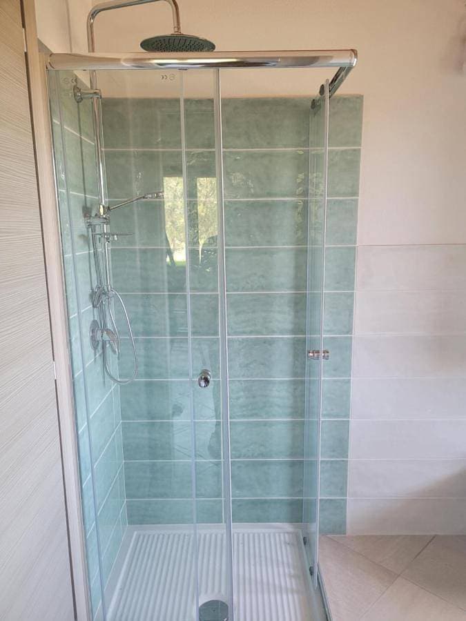 Foto 5 von 10: Double Room with Private Bathroom