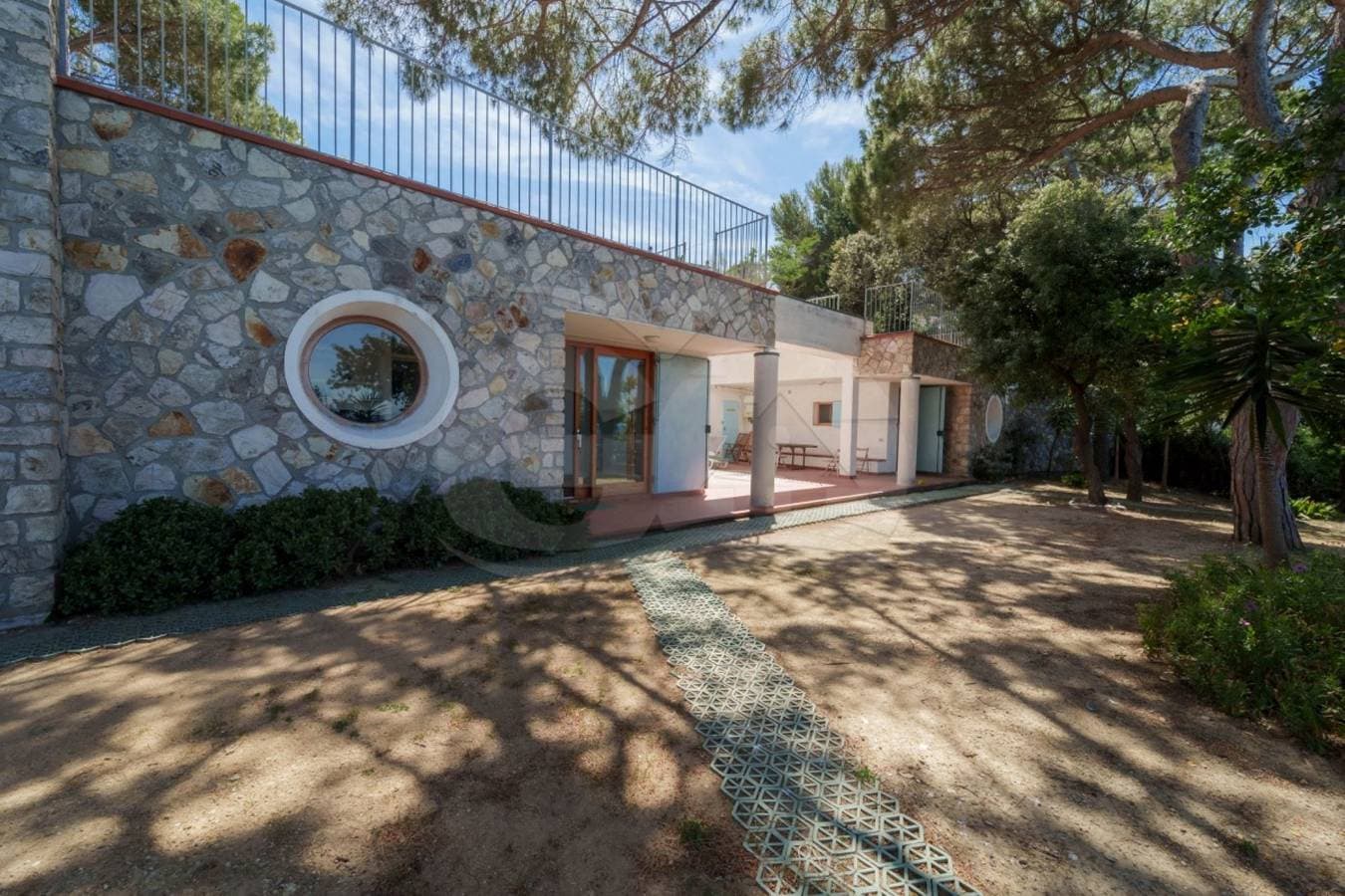 Foto 8 von 38: Villa für 7 Personen mit Garten