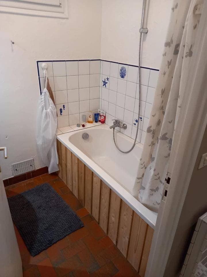 Foto 11 von 29: Three-Bedroom House