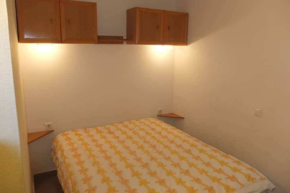 Foto 2 von 16: Comfortable flat in EmpuriaBrava by the strand with a stunning view on the bay.