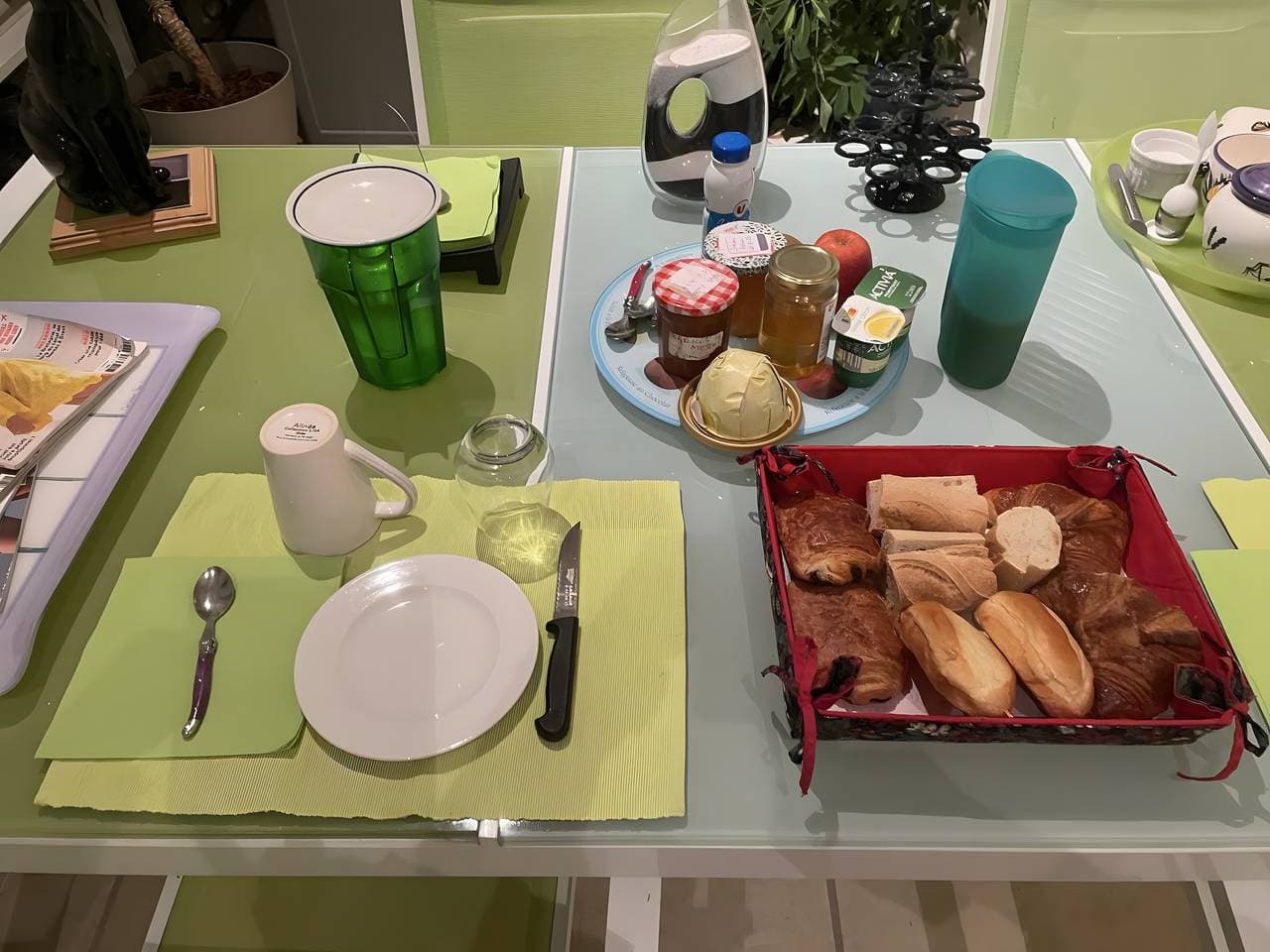 Foto 12 von 16: Gästehaus 'Chambre D'hôtes À La Campagne -' mit privatem Pool, privater Terrasse und WLAN