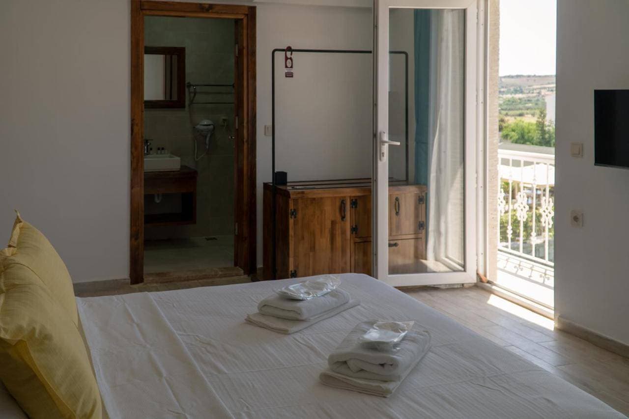 Foto 7 von 12: Deluxe Double Room with Balcony