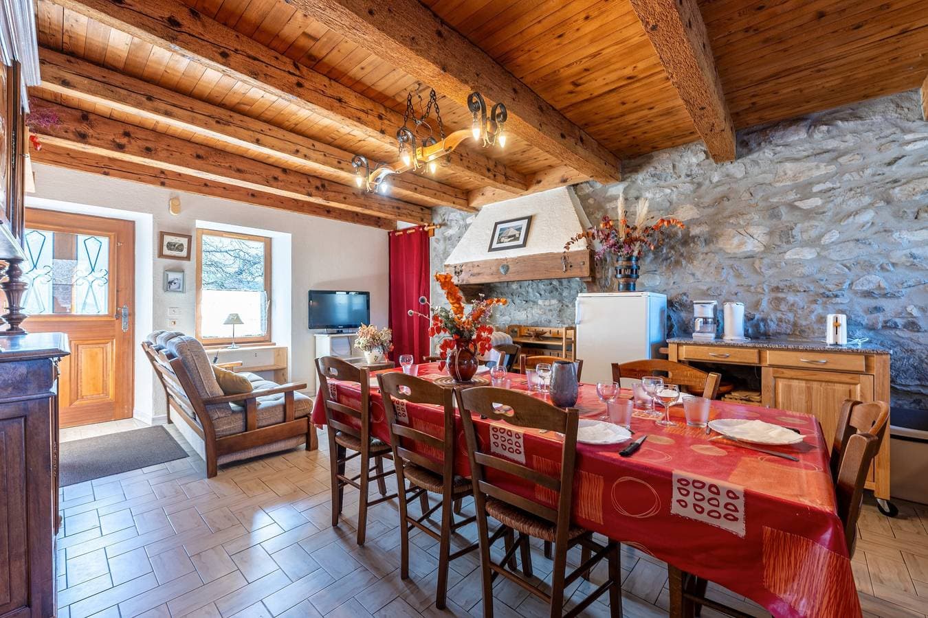 Foto 11 von 39: Ferienhaus 'La Belle Étoile' mit Bergblick und privatem Garten